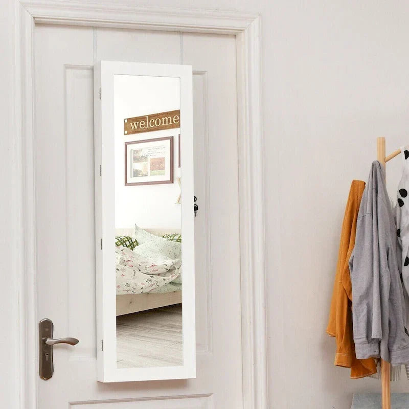 Wall-mounted jewelry cabinet